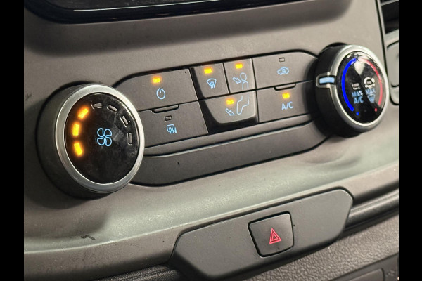 Ford Transit Custom 300 2.0 TDCI L2H1 Trend Automaat Airco Navigatie Cruise Control Camera Parkeersensoren