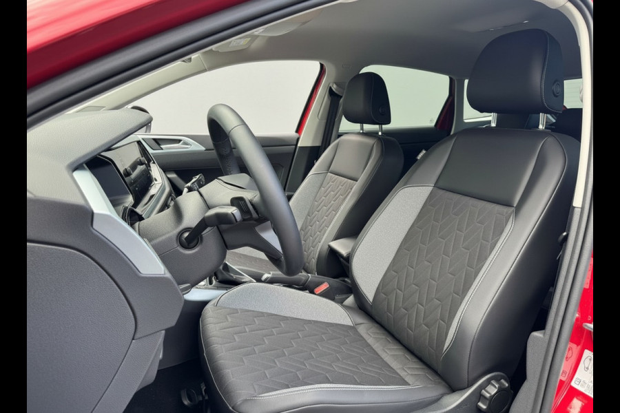Volkswagen Taigo TSI 115PK DSG LIFE EDITION CAMERA/ACC/CARPLAY/HALF-LEDER