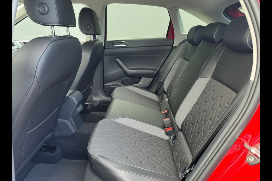 Volkswagen Taigo TSI 115PK DSG LIFE EDITION CAMERA/ACC/CARPLAY/HALF-LEDER