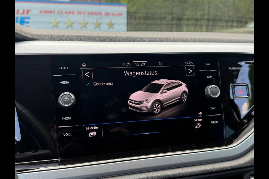 Volkswagen Taigo TSI 115PK DSG LIFE EDITION CAMERA/ACC/CARPLAY/HALF-LEDER