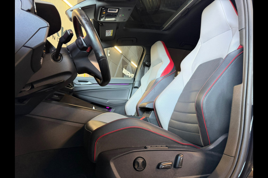 Volkswagen Golf 2.0 TSI GTI CLUBSPORT AKRAPOVIC|PANO|H&K|LEDER|HuD|MEMORY|IQLIGHTS|BLINDSPOT|NURBURGRING|STOELVERKOELING|BOMVOL!