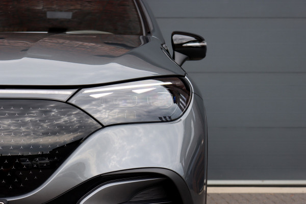 Mercedes-Benz EQE SUV 500 4MATIC AMG Line 91 kWh | 65.000,- ex BTW | Luchtvering | Hyperscreen | Achterasbesturing | Distronic+ | Massage | HUD | Stoelventilatie | Trekhaak | Memory | Verwarmd Stuurwiel | 22kW |