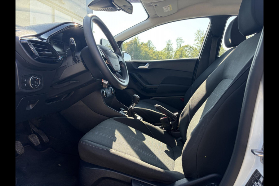 Ford Fiesta 1.0 EcoBoost Connected 1e Eigenaar,Apple Carplay,Airco,Cruise,Rijstrooksensor,Pdc,6 Bak,N.A.P,95pk,Dealer Onderhouden,Nieuwe Apk bij Aflevering
