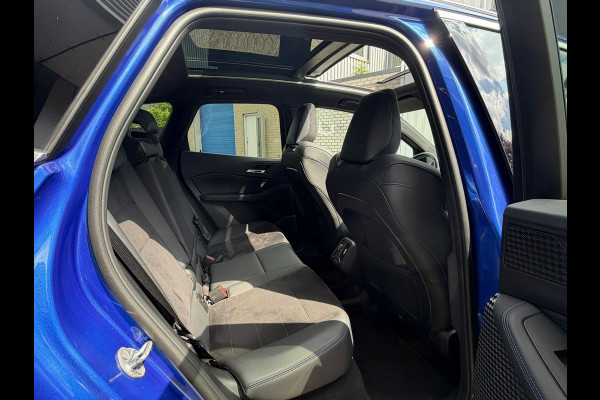 BMW 2 Serie Active Tourer 225e xDrive M-Sport 245 Pk | Navi | Panoramadak | Clima | Cruise | Camera | Leder-Alcantara..