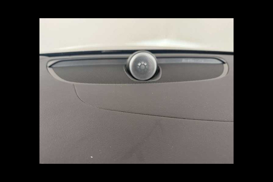 Volvo V60 2.0 T8 Plug-in hybrid AWD Ultra Dark ** FULL OPTIONS, PANO, ACC, MASSAGE, B&W ** 1e EIG - UNFALLFREI ** ** INFORMEER OOK NAAR ONZE AANTREKKELIJKE FINANCIAL-LEASE TARIEVEN **
