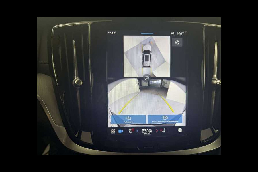 Volvo V60 2.0 T8 Plug-in hybrid AWD Ultra Dark ** FULL OPTIONS, PANO, ACC, MASSAGE, B&W ** 1e EIG - UNFALLFREI ** ** INFORMEER OOK NAAR ONZE AANTREKKELIJKE FINANCIAL-LEASE TARIEVEN **
