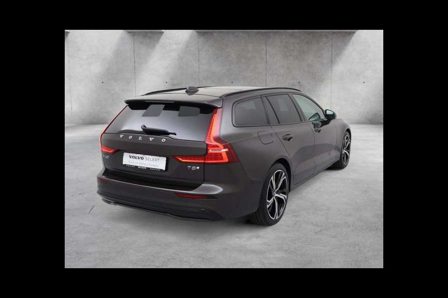 Volvo V60 2.0 T8 Plug-in hybrid AWD Ultra Dark ** FULL OPTIONS, PANO, ACC, MASSAGE, B&W ** 1e EIG - UNFALLFREI ** ** INFORMEER OOK NAAR ONZE AANTREKKELIJKE FINANCIAL-LEASE TARIEVEN **