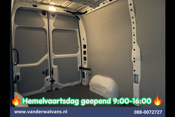 Opel Movano 2.3 Turbo 150pk L2H2 Euro6 Airco | Leder | 2500kg Trekhaak | Navigatie | Camera cruisecontrol, parkeersensoren, LED, bijrijdersbank