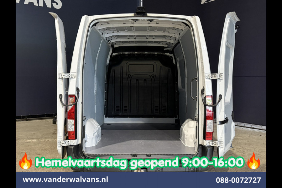 Opel Movano 2.3 Turbo 150pk L2H2 Euro6 Airco | Leder | 2500kg Trekhaak | Navigatie | Camera cruisecontrol, parkeersensoren, LED, bijrijdersbank
