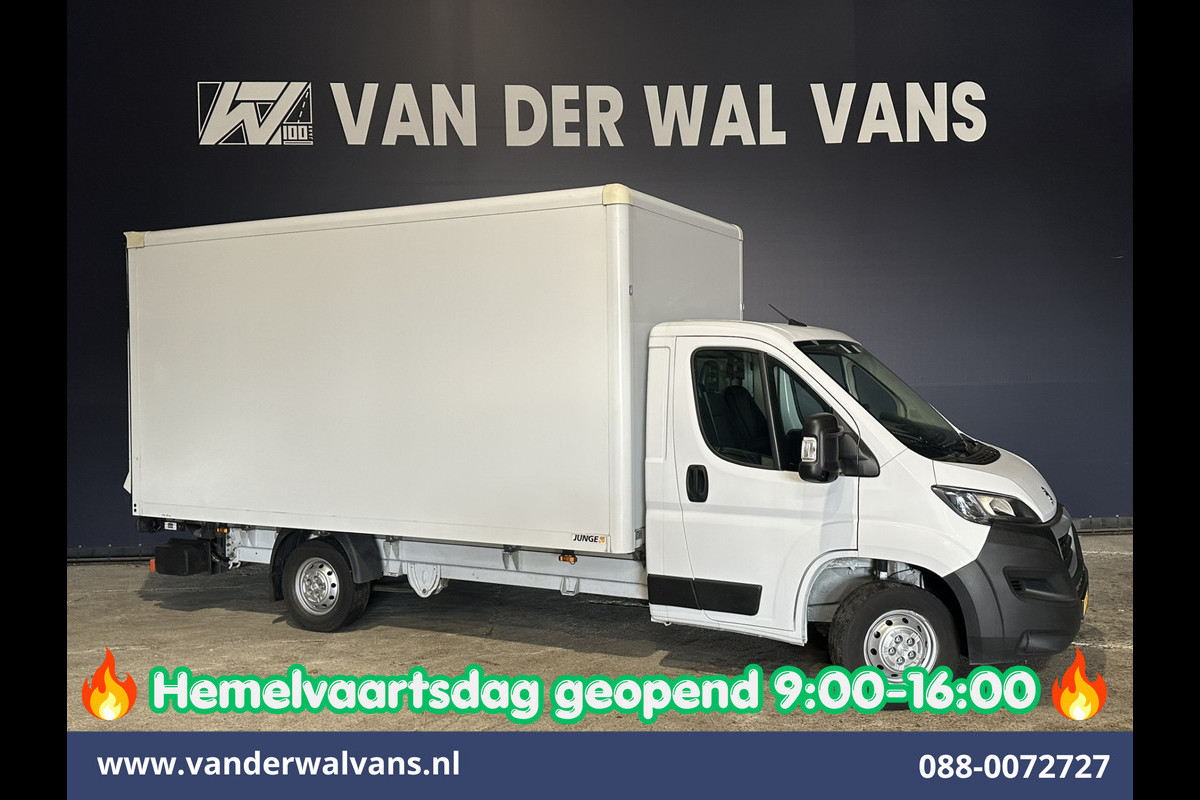 Peugeot Boxer 2.2 BlueHDi 141pk Bakwagen 436cm Lang Laadklep Euro6 Airco | Cruisecontrol | 1055kg laadvermogen Camera, Bijrijdersbank