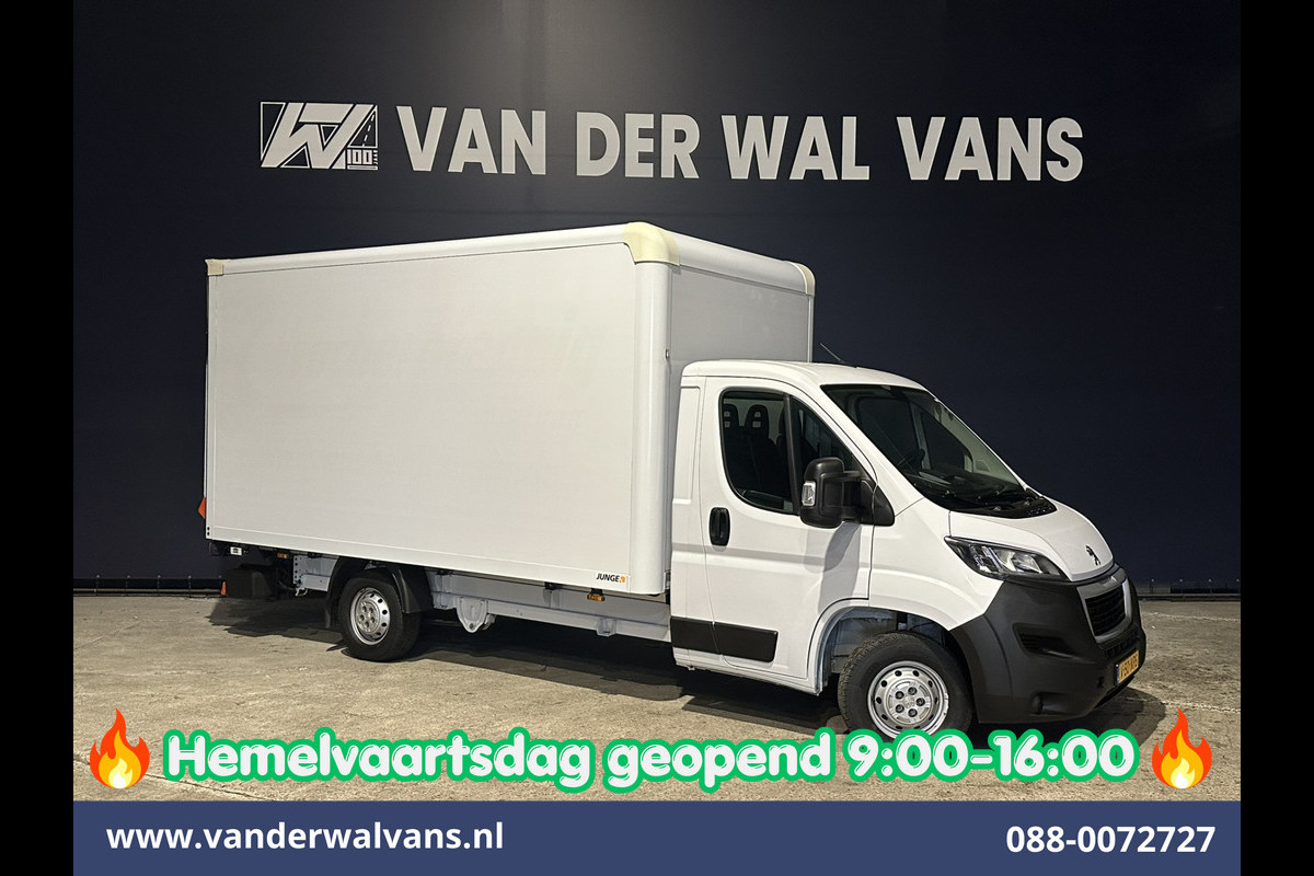 Peugeot Boxer 2.2 BlueHDi 141pk Bakwagen 436cm Lang Laadklep Euro6 Airco | Cruisecontrol | 1085kg laadvermogen Bijrijdersbank.