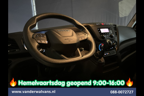 Iveco Daily 35C16H 157pk Dubbel Lucht Bakwagen 4.35m lang Laadklep Euro6 Airco | 980kg laadvermogen Bijrijdersbank