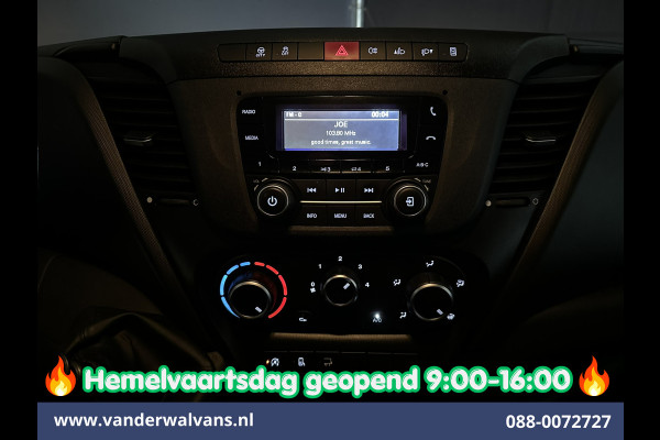 Iveco Daily 35C16H 157pk Dubbel Lucht Bakwagen 4.35m lang Laadklep Euro6 Airco | 980kg laadvermogen Bijrijdersbank