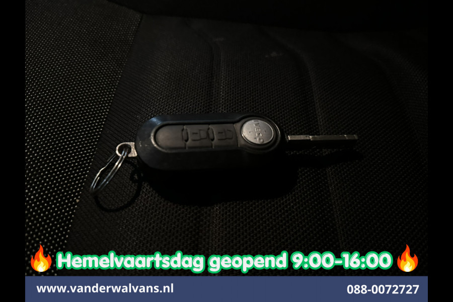 Iveco Daily 35C16H 157pk Dubbel Lucht Bakwagen 4.35m lang Laadklep Euro6 Airco | 980kg laadvermogen Bijrijdersbank