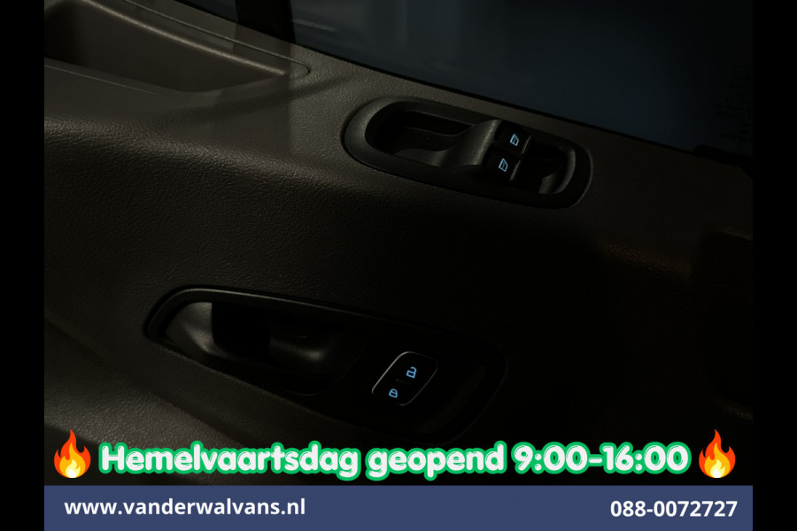 Ford Transit 2.0 TDCI 160pk Bakwagen Laadklep Euro6 Airco | Lat om lat Betimmering | Cruisecontrol Verwarmde voorruit, Bijrijdersbank, 1231kg laadvermogen
