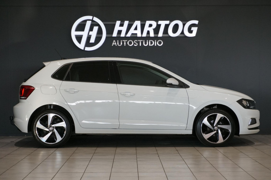 Volkswagen Polo 1.0 TSI Comfortline Automaat + STOELVERWARMING / TREKHAAK / APPLE CARPLAY