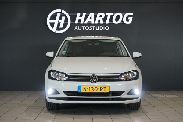 Volkswagen Polo 1.0 TSI Comfortline Automaat + STOELVERWARMING / TREKHAAK / APPLE CARPLAY