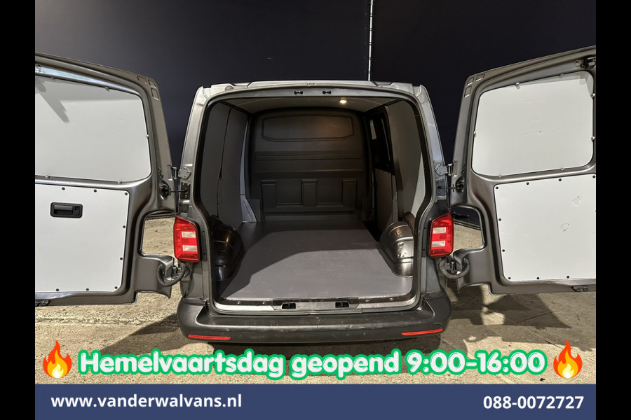 Volkswagen Transporter 2.0 TDI 150pk L1H1 Euro6 Airco | Navigatie | Apple Carplay | Sidebars Android Auto, 2500kg trekvermogen