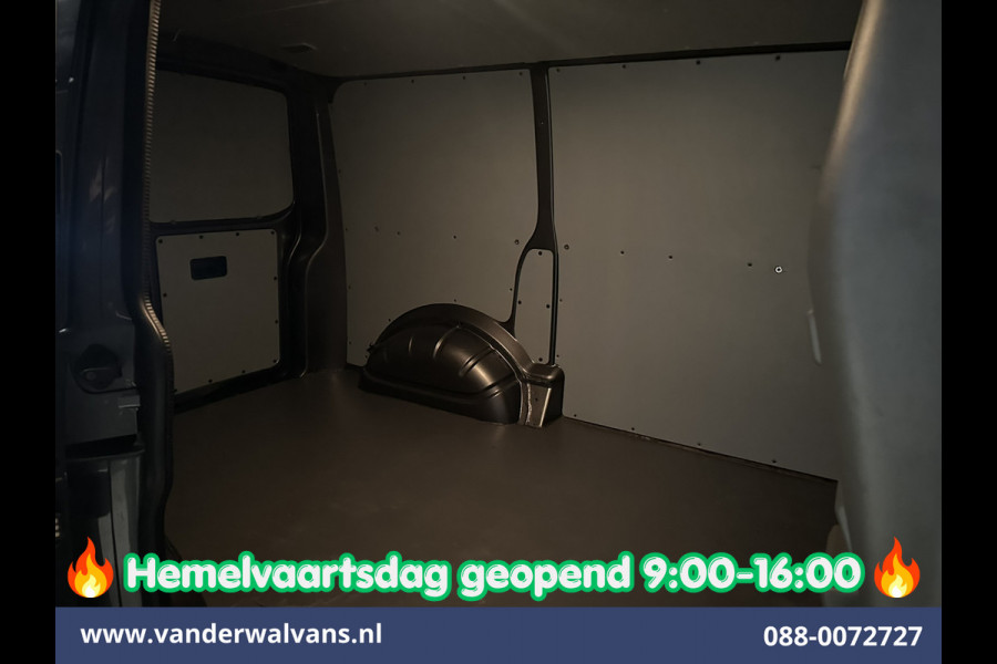 Volkswagen Transporter 2.0 TDI 150pk L1H1 Euro6 Airco | Navigatie | Apple Carplay | Sidebars Android Auto, 2500kg trekvermogen