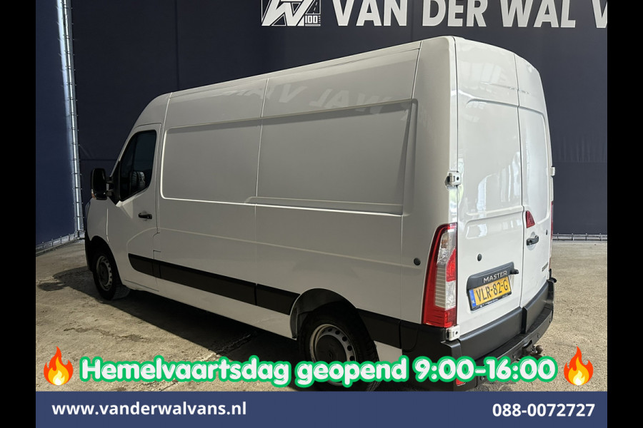 Renault Master 2.3 dCi 136pk L2H2 Euro6 Airco | Camera | Cruisecontrol | 2500kg Trekhaak | Parkeersensoren Bijrijdersbank