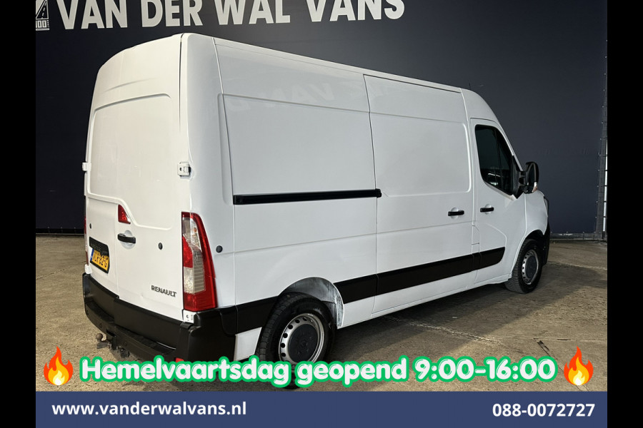Renault Master 2.3 dCi 136pk L2H2 Euro6 Airco | Camera | Cruisecontrol | 2500kg Trekhaak | Parkeersensoren Bijrijdersbank