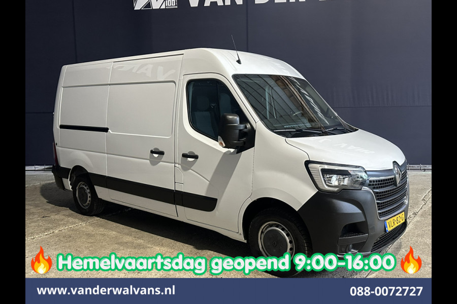 Renault Master 2.3 dCi 136pk L2H2 Euro6 Airco | Camera | Cruisecontrol | 2500kg Trekhaak | Parkeersensoren Bijrijdersbank