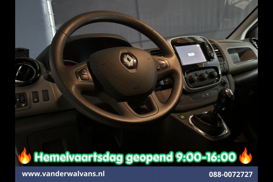 Renault Trafic 1.6 dCi 126pk L2H1 Dubbele Cabine Euro6 Airco | 5-Zits | Camera | Navigatie | Trekhaak | Cruisecontrol Parkeersensoren