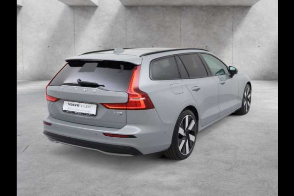 Volvo V60 2.0 T8 Plug-in hybrid AWD Ultra Dark ** FULL OPTIONS, PANO, ACC, MASSAGE, B&W ** 1e EIG - UNFALLFREI ** ** INFORMEER OOK NAAR ONZE AANTREKKELIJKE FINANCIAL-LEASE TARIEVEN **