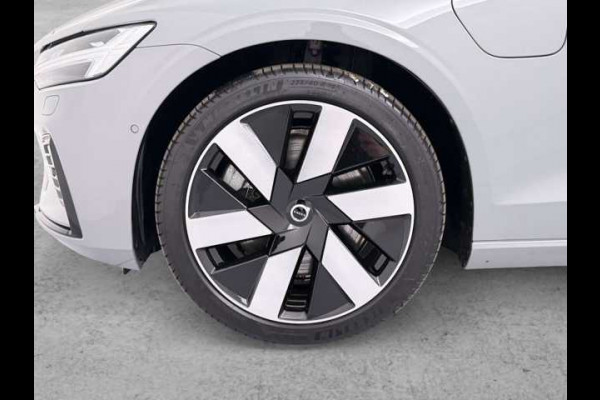 Volvo V60 2.0 T8 Plug-in hybrid AWD Ultra Dark ** FULL OPTIONS, PANO, ACC, MASSAGE, B&W ** 1e EIG - UNFALLFREI ** ** INFORMEER OOK NAAR ONZE AANTREKKELIJKE FINANCIAL-LEASE TARIEVEN **