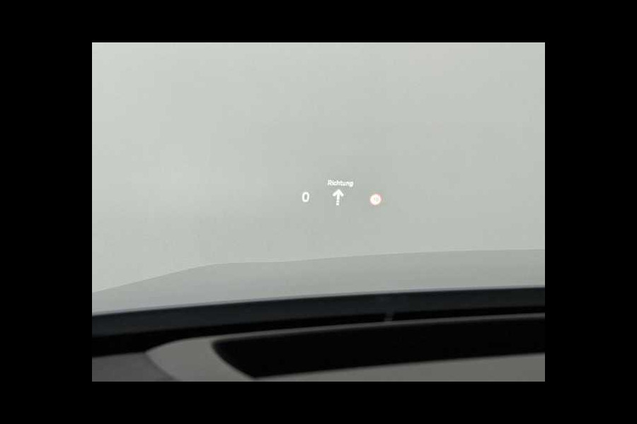 Volvo V60 2.0 T8 Plug-in hybrid AWD Ultra Dark ** FULL OPTIONS, PANO, ACC, MASSAGE, B&W ** 1e EIG - UNFALLFREI ** ** INFORMEER OOK NAAR ONZE AANTREKKELIJKE FINANCIAL-LEASE TARIEVEN **