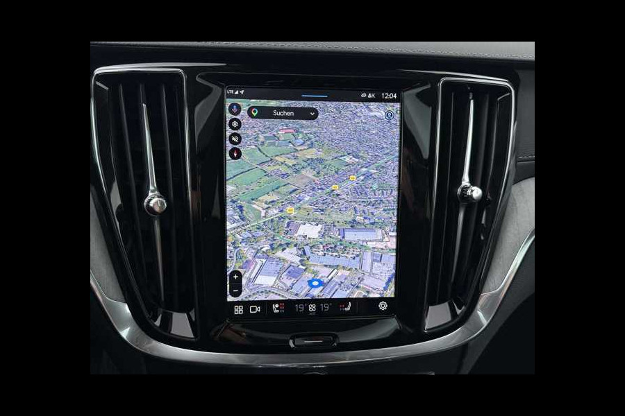 Volvo V60 2.0 T8 Plug-in hybrid AWD Ultra Dark ** FULL OPTIONS, PANO, ACC, MASSAGE, B&W ** 1e EIG - UNFALLFREI ** ** INFORMEER OOK NAAR ONZE AANTREKKELIJKE FINANCIAL-LEASE TARIEVEN **