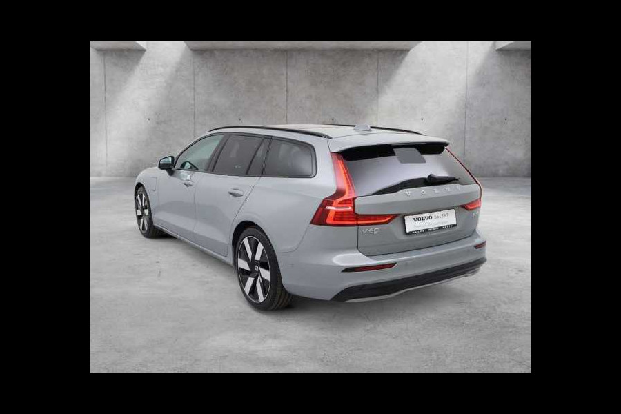 Volvo V60 2.0 T8 Plug-in hybrid AWD Ultra Dark ** FULL OPTIONS, PANO, ACC, MASSAGE, B&W ** 1e EIG - UNFALLFREI ** ** INFORMEER OOK NAAR ONZE AANTREKKELIJKE FINANCIAL-LEASE TARIEVEN **