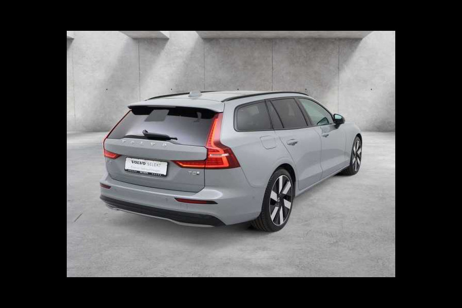 Volvo V60 2.0 T8 Plug-in hybrid AWD Ultra Dark ** FULL OPTIONS, PANO, ACC, MASSAGE, B&W ** 1e EIG - UNFALLFREI ** ** INFORMEER OOK NAAR ONZE AANTREKKELIJKE FINANCIAL-LEASE TARIEVEN **