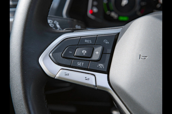 Volkswagen Tiguan 1.4 TSI eHybrid Elegance
