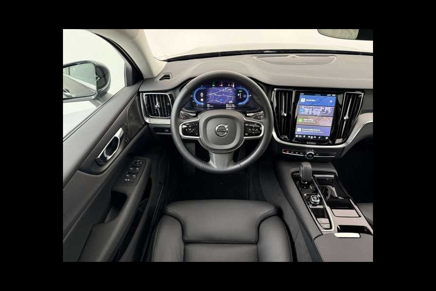 Volvo V60 2.0 T8 Plug-in hybrid AWD Plus Bright ** FULL OPTIONS, TREKH, PANO, MEMORY ** 1e EIG - UNFALLFREI ** ** INFORMEER OOK NAAR ONZE AANTREKKELIJKE FINANCIAL-LEASE TARIEVEN **