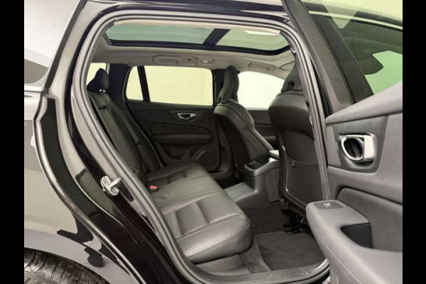 Volvo V60 2.0 T8 Plug-in hybrid AWD Plus Bright ** FULL OPTIONS, TREKH, PANO, MEMORY ** 1e EIG - UNFALLFREI ** ** INFORMEER OOK NAAR ONZE AANTREKKELIJKE FINANCIAL-LEASE TARIEVEN **