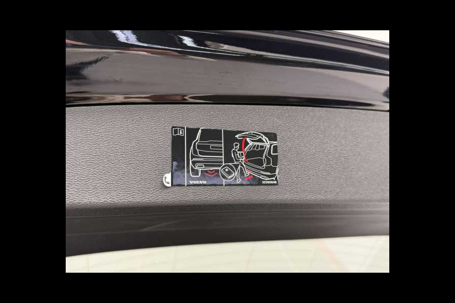 Volvo V60 2.0 T8 Plug-in hybrid AWD Plus Bright ** FULL OPTIONS, TREKH, PANO, MEMORY ** 1e EIG - UNFALLFREI ** ** INFORMEER OOK NAAR ONZE AANTREKKELIJKE FINANCIAL-LEASE TARIEVEN **