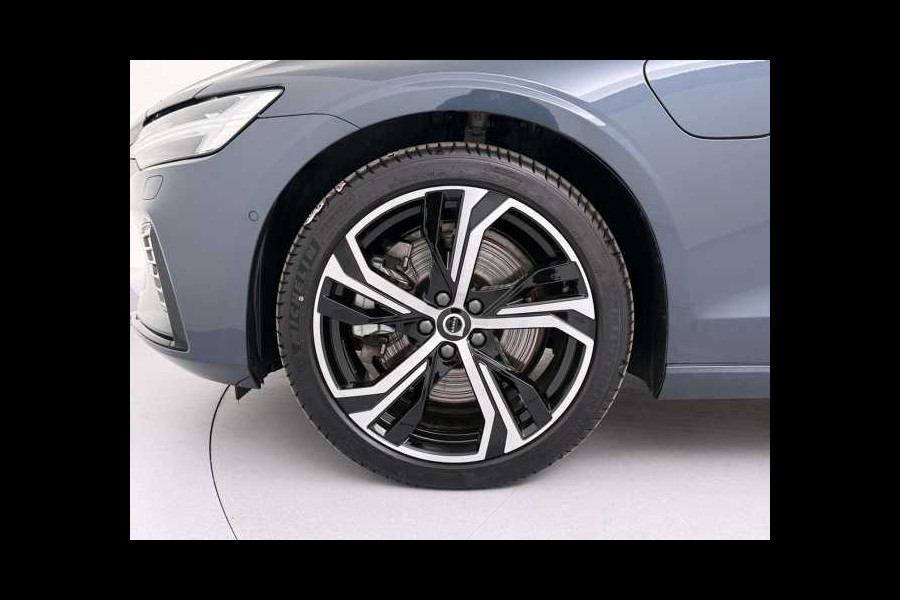 Volvo V60 2.0 T8 Plug-in hybrid AWD Plus Dark ** LEDER, PANO, 360gr, PRIVACY, WINTER, MEMORY ** 1e EIG - UNFALLFREI ** ** INFORMEER OOK NAAR ONZE AANTREKKELIJKE FINANCIAL-LEASE TARIEVEN **