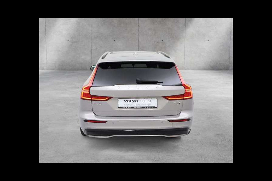Volvo V60 2.0 T8 Plug-in hybrid AWD Plus Dark ** LEDER, PANO, 360gr, 19-inch LMV, WINTER, MEMORY ** 1e EIG - UNFALLFREI ** ** INFORMEER OOK NAAR ONZE AANTREKKELIJKE FINANCIAL-LEASE TARIEVEN **