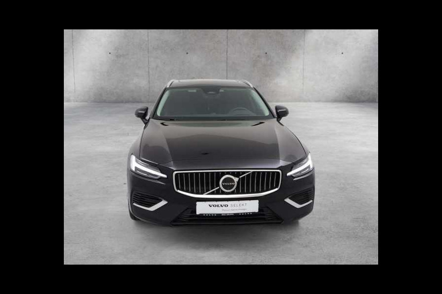 Volvo V60 2.0 T8 Plug-in hybrid AWD Ultra BRIGHT ** FULL OPTIONS, PANO, ACC, MASSAGE, B&W ** 1e EIG - UNFALLFREI ** ** INFORMEER OOK NAAR ONZE AANTREKKELIJKE FINANCIAL-LEASE TARIEVEN **