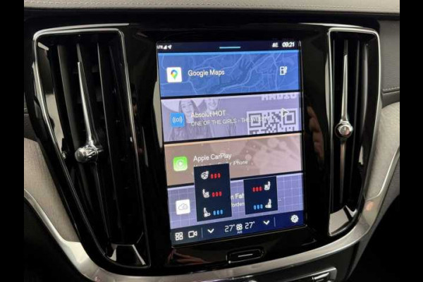 Volvo V60 2.0 T8 Plug-in hybrid AWD Ultra BRIGHT ** FULL OPTIONS, PANO, ACC, MASSAGE, B&W ** 1e EIG - UNFALLFREI ** ** INFORMEER OOK NAAR ONZE AANTREKKELIJKE FINANCIAL-LEASE TARIEVEN **