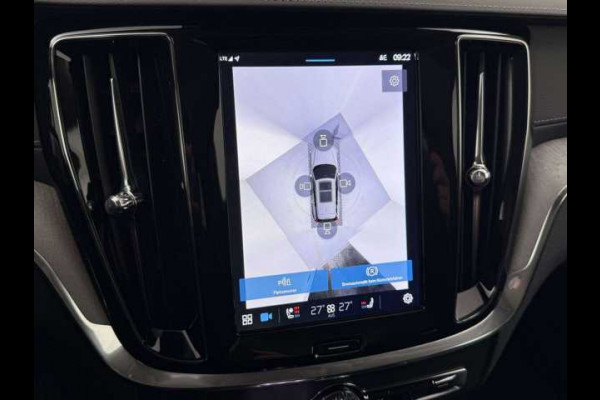 Volvo V60 2.0 T8 Plug-in hybrid AWD Ultra BRIGHT ** FULL OPTIONS, PANO, ACC, MASSAGE, B&W ** 1e EIG - UNFALLFREI ** ** INFORMEER OOK NAAR ONZE AANTREKKELIJKE FINANCIAL-LEASE TARIEVEN **