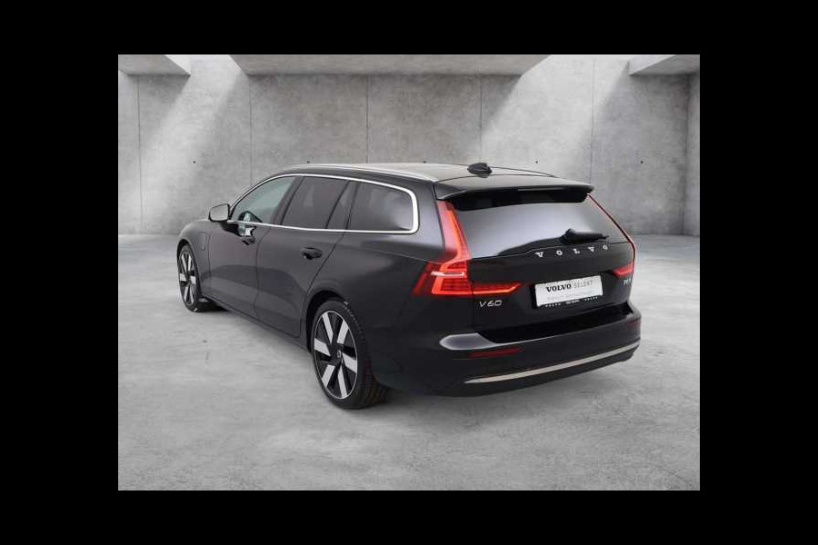 Volvo V60 2.0 T8 Plug-in hybrid AWD Ultra BRIGHT ** FULL OPTIONS, PANO, ACC, MASSAGE, B&W ** 1e EIG - UNFALLFREI ** ** INFORMEER OOK NAAR ONZE AANTREKKELIJKE FINANCIAL-LEASE TARIEVEN **
