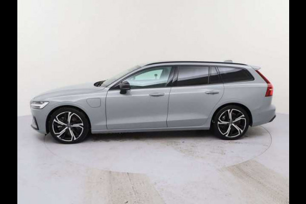 Volvo V60 2.0 T8 Plug-in hybrid AWD Plus Dark ** LEDER, H&K Sound, 360gr, 19-inch LMV, WINTER, MEMORY ** 1e EIG - UNFALLFREI ** ** INFORMEER OOK NAAR ONZE AANTREKKELIJKE FINANCIAL-LEASE TARIEVEN **