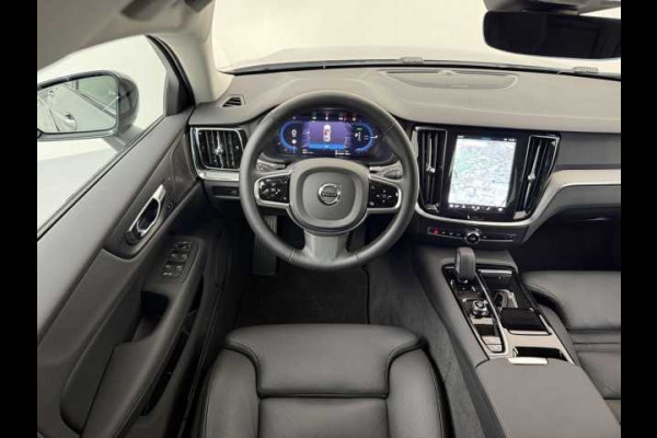 Volvo V60 2.0 T8 Plug-in hybrid AWD Plus Dark ** LEDER, H&K Sound, 360gr, 19-inch LMV, WINTER, MEMORY ** 1e EIG - UNFALLFREI ** ** INFORMEER OOK NAAR ONZE AANTREKKELIJKE FINANCIAL-LEASE TARIEVEN **