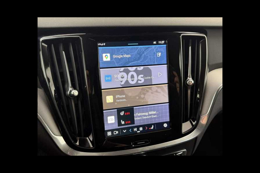 Volvo V60 2.0 T8 Plug-in hybrid AWD Plus Dark ** LEDER, H&K Sound, 360gr, 19-inch LMV, WINTER, MEMORY ** 1e EIG - UNFALLFREI ** ** INFORMEER OOK NAAR ONZE AANTREKKELIJKE FINANCIAL-LEASE TARIEVEN **