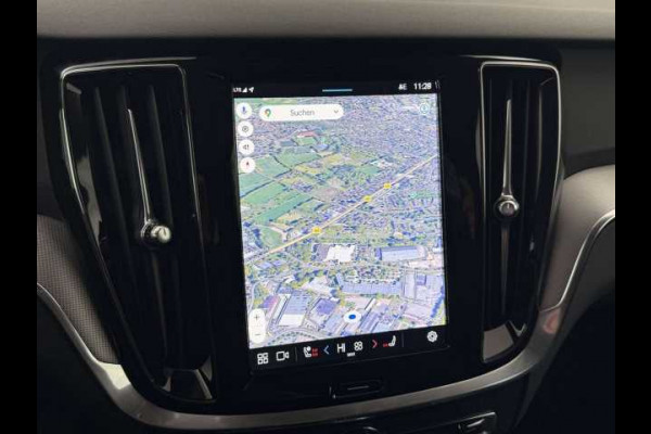 Volvo V60 2.0 T8 Plug-in hybrid AWD Plus Dark ** LEDER, H&K Sound, 360gr, 19-inch LMV, WINTER, MEMORY ** 1e EIG - UNFALLFREI ** ** INFORMEER OOK NAAR ONZE AANTREKKELIJKE FINANCIAL-LEASE TARIEVEN **