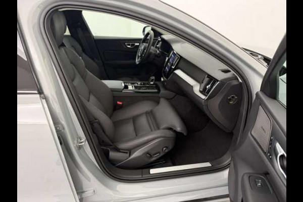 Volvo V60 2.0 T8 Plug-in hybrid AWD Plus Dark ** LEDER, H&K Sound, 360gr, 19-inch LMV, WINTER, MEMORY ** 1e EIG - UNFALLFREI ** ** INFORMEER OOK NAAR ONZE AANTREKKELIJKE FINANCIAL-LEASE TARIEVEN **