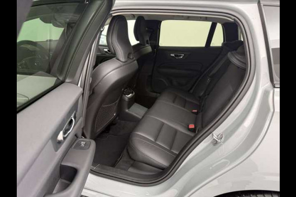 Volvo V60 2.0 T8 Plug-in hybrid AWD Plus Dark ** LEDER, H&K Sound, 360gr, 19-inch LMV, WINTER, MEMORY ** 1e EIG - UNFALLFREI ** ** INFORMEER OOK NAAR ONZE AANTREKKELIJKE FINANCIAL-LEASE TARIEVEN **