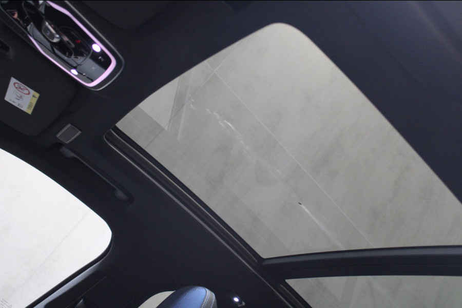 Lynk & Co 01 1.5 NL Auto/Zwarte hemel/Rijklaar/Trekhaak Rijklaar